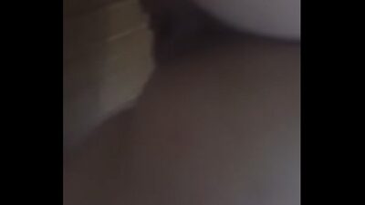 Doggy em gái mông bự, rên la ầm ĩ