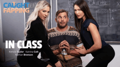CaughtFapping – Lén lút làm tình cùng em trong lớp học