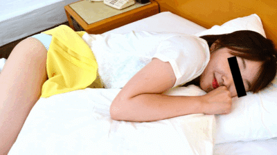 110524_01 – Người tình tuổi 20 quyến rũ với cái bím không lông